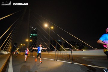 HO CHI MINH CITY NIGHT RUN EXIMBANK 2024 - Ảnh #2024399
