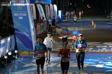 HO CHI MINH CITY NIGHT RUN EXIMBANK 2024 - Ảnh #2032486