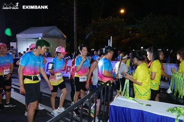 HO CHI MINH CITY NIGHT RUN EXIMBANK 2024 - Ảnh #2012519
