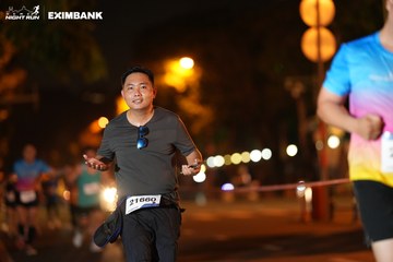 HO CHI MINH CITY NIGHT RUN EXIMBANK 2024 - Ảnh #2160755