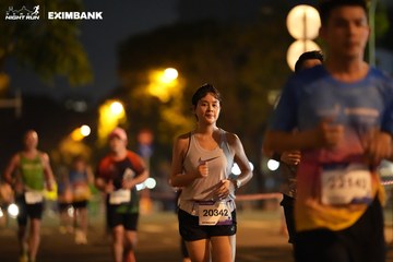 HO CHI MINH CITY NIGHT RUN EXIMBANK 2024 - Ảnh #2160229