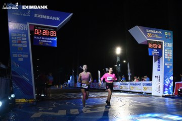 HO CHI MINH CITY NIGHT RUN EXIMBANK 2024 - Ảnh #2064015