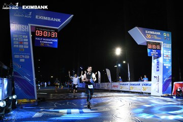 HO CHI MINH CITY NIGHT RUN EXIMBANK 2024 - Ảnh #2062162