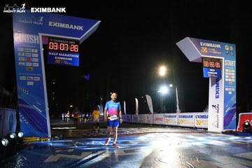 HO CHI MINH CITY NIGHT RUN EXIMBANK 2024 - Ảnh #2066067