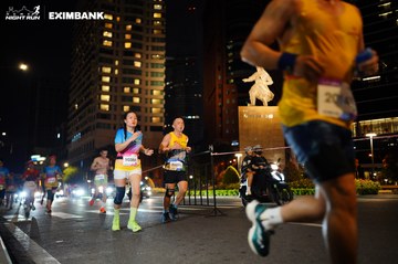 HO CHI MINH CITY NIGHT RUN EXIMBANK 2024 - Ảnh #1991573