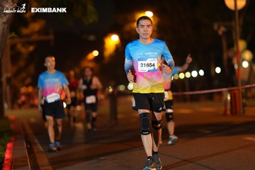 HO CHI MINH CITY NIGHT RUN EXIMBANK 2024 - Ảnh #2160629