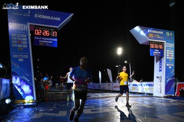 HO CHI MINH CITY NIGHT RUN EXIMBANK 2024 - Ảnh #2061641
