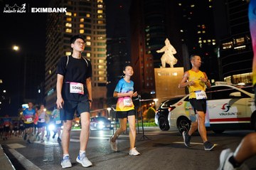 HO CHI MINH CITY NIGHT RUN EXIMBANK 2024 - Ảnh #1990923