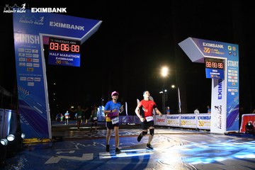 HO CHI MINH CITY NIGHT RUN EXIMBANK 2024 - Ảnh #2064745