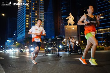 HO CHI MINH CITY NIGHT RUN EXIMBANK 2024 - Ảnh #1989269