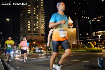 HO CHI MINH CITY NIGHT RUN EXIMBANK 2024 - Ảnh #1990848