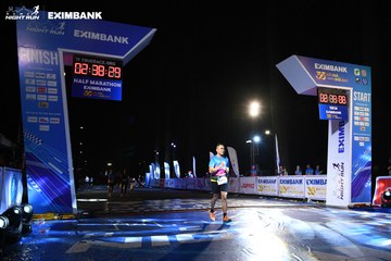HO CHI MINH CITY NIGHT RUN EXIMBANK 2024 - Ảnh #2059929