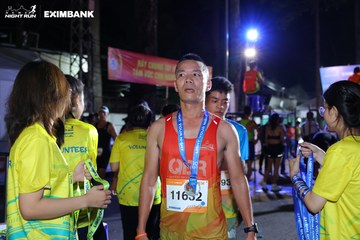 HO CHI MINH CITY NIGHT RUN EXIMBANK 2024 - Ảnh #2012346