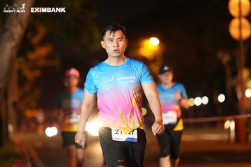 HO CHI MINH CITY NIGHT RUN EXIMBANK 2024 - Ảnh #2160699