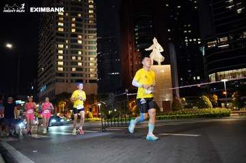 HO CHI MINH CITY NIGHT RUN EXIMBANK 2024 - Ảnh #1991148