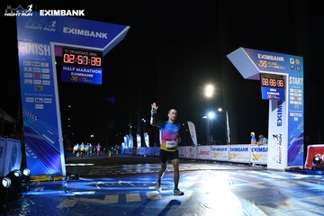 HO CHI MINH CITY NIGHT RUN EXIMBANK 2024 - Ảnh #2059366
