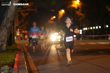 HO CHI MINH CITY NIGHT RUN EXIMBANK 2024 - Ảnh #2160677