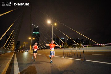 HO CHI MINH CITY NIGHT RUN EXIMBANK 2024 - Ảnh #2024985