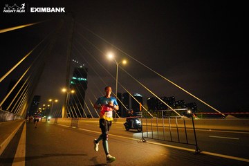HO CHI MINH CITY NIGHT RUN EXIMBANK 2024 - Ảnh #2024968