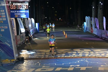 HO CHI MINH CITY NIGHT RUN EXIMBANK 2024 - Ảnh #2028289