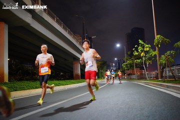 HO CHI MINH CITY NIGHT RUN EXIMBANK 2024 - Ảnh #1988576