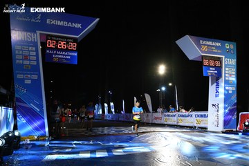 HO CHI MINH CITY NIGHT RUN EXIMBANK 2024 - Ảnh #2061843