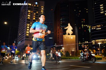 HO CHI MINH CITY NIGHT RUN EXIMBANK 2024 - Ảnh #1989557
