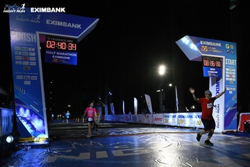 HO CHI MINH CITY NIGHT RUN EXIMBANK 2024 - Ảnh #2061348