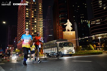 HO CHI MINH CITY NIGHT RUN EXIMBANK 2024 - Ảnh #1990183