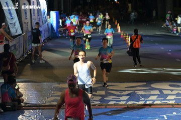 HO CHI MINH CITY NIGHT RUN EXIMBANK 2024 - Ảnh #2027560
