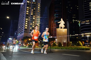 HO CHI MINH CITY NIGHT RUN EXIMBANK 2024 - Ảnh #1989724
