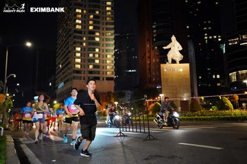 HO CHI MINH CITY NIGHT RUN EXIMBANK 2024 - Ảnh #1991324