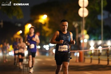 HO CHI MINH CITY NIGHT RUN EXIMBANK 2024 - Ảnh #2160154