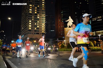 HO CHI MINH CITY NIGHT RUN EXIMBANK 2024 - Ảnh #1989948