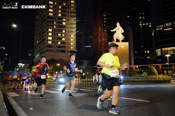 HO CHI MINH CITY NIGHT RUN EXIMBANK 2024 - Ảnh #1991555