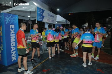 HO CHI MINH CITY NIGHT RUN EXIMBANK 2024 - Ảnh #2010906