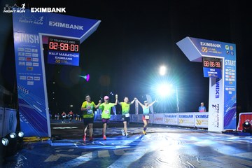 HO CHI MINH CITY NIGHT RUN EXIMBANK 2024 - Ảnh #2060649