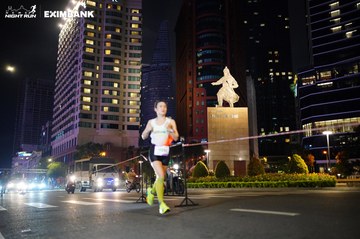 HO CHI MINH CITY NIGHT RUN EXIMBANK 2024 - Ảnh #1989212