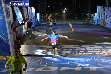 HO CHI MINH CITY NIGHT RUN EXIMBANK 2024 - Ảnh #2030234