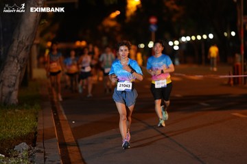 HO CHI MINH CITY NIGHT RUN EXIMBANK 2024 - Ảnh #2159059