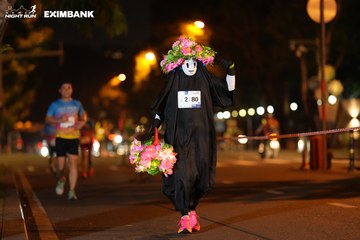 HO CHI MINH CITY NIGHT RUN EXIMBANK 2024 - Ảnh #2160388