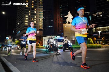 HO CHI MINH CITY NIGHT RUN EXIMBANK 2024 - Ảnh #1989942