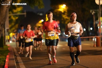 HO CHI MINH CITY NIGHT RUN EXIMBANK 2024 - Ảnh #2160195