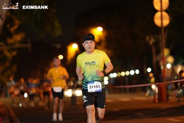 HO CHI MINH CITY NIGHT RUN EXIMBANK 2024 - Ảnh #2160581