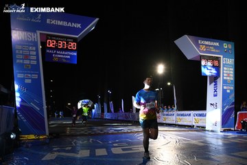 HO CHI MINH CITY NIGHT RUN EXIMBANK 2024 - Ảnh #2059110