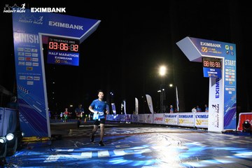 HO CHI MINH CITY NIGHT RUN EXIMBANK 2024 - Ảnh #2065068