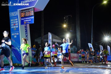 HO CHI MINH CITY NIGHT RUN EXIMBANK 2024 - Ảnh #2033779