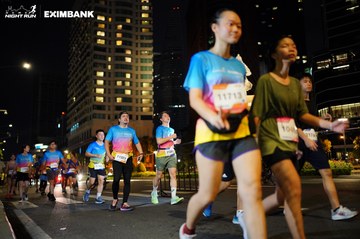 HO CHI MINH CITY NIGHT RUN EXIMBANK 2024 - Ảnh #1990423