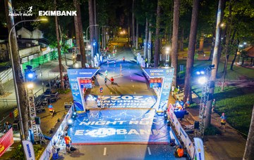 HO CHI MINH CITY NIGHT RUN EXIMBANK 2024 - Ảnh #2158735