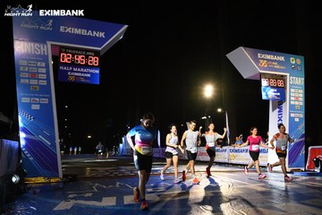 HO CHI MINH CITY NIGHT RUN EXIMBANK 2024 - Ảnh #2065476